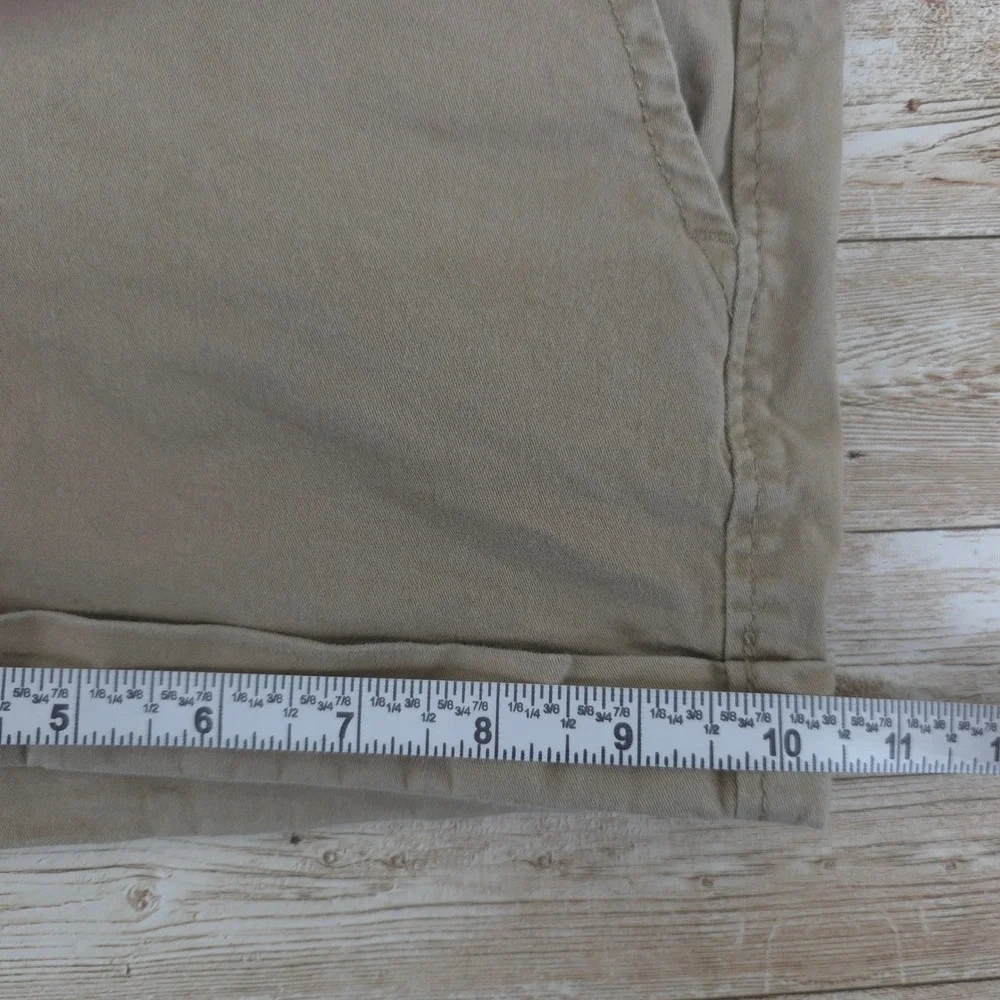 Aeropostale Khaki Shorts Size 6